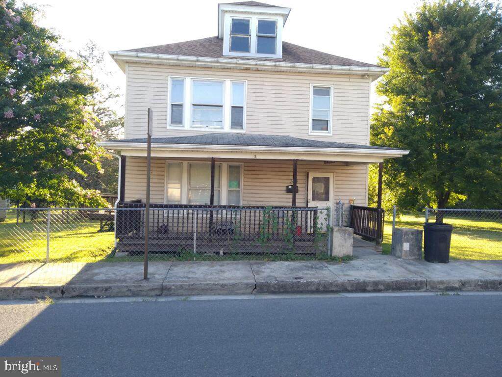 304 Gussie Avenue - Photo 1