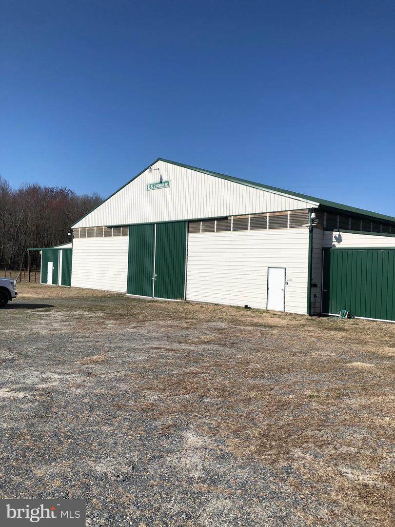2438 Goddard Parkway - Photo 1