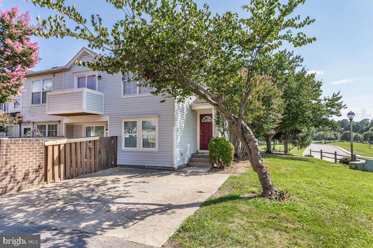 46350 Columbus Drive - Photo 1