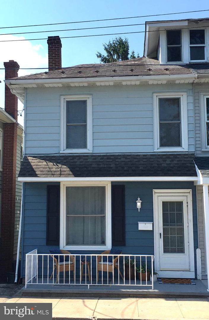 112 Maple Street - Photo 1