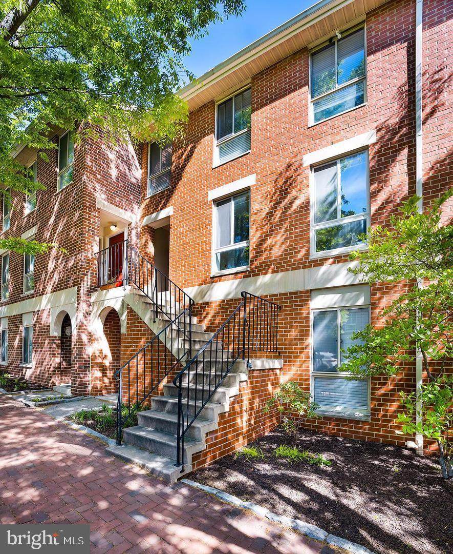 8-B Lee Street - Photo 1