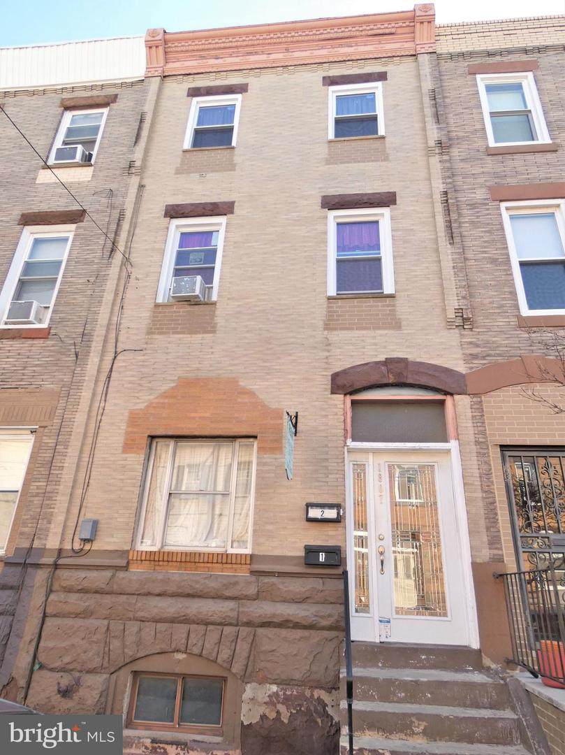 1807 18TH Street - Photo 1