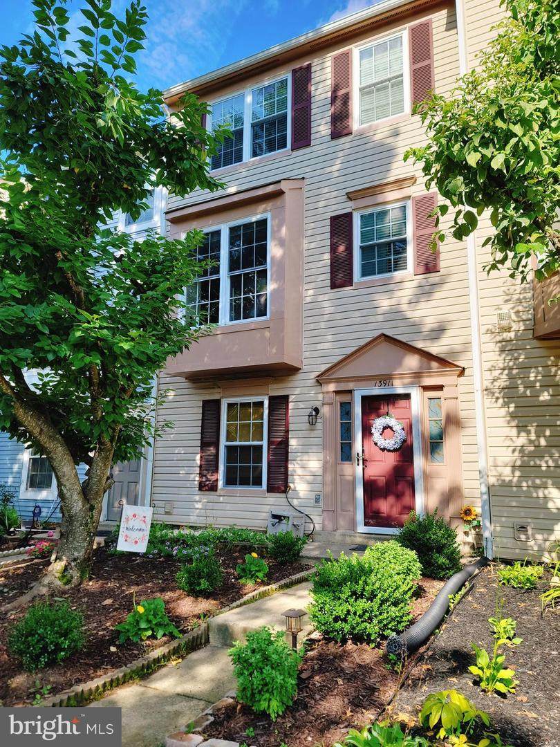 13911 Gunners Place - Photo 1