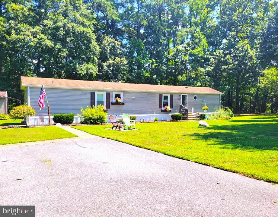 5787 Skyline St - Photo 1