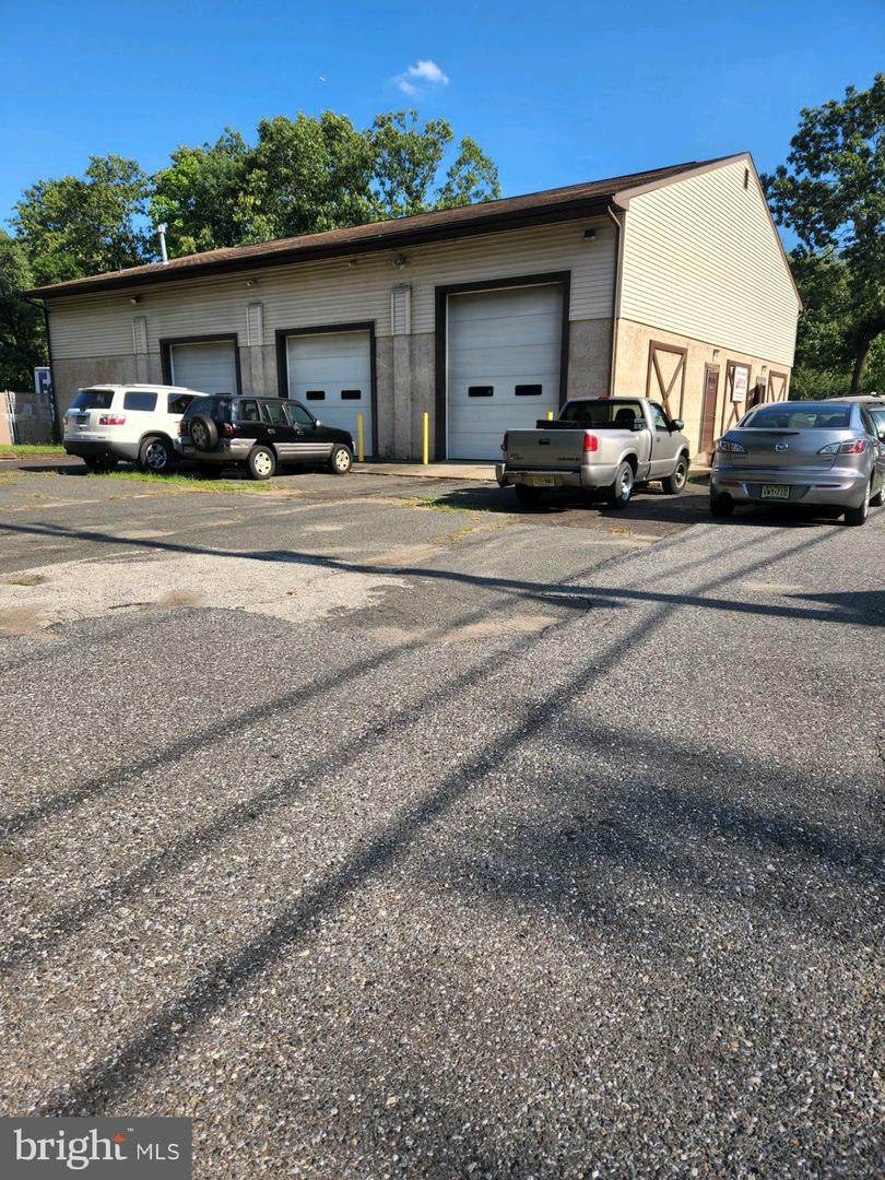 1725 Delsea - Photo 1