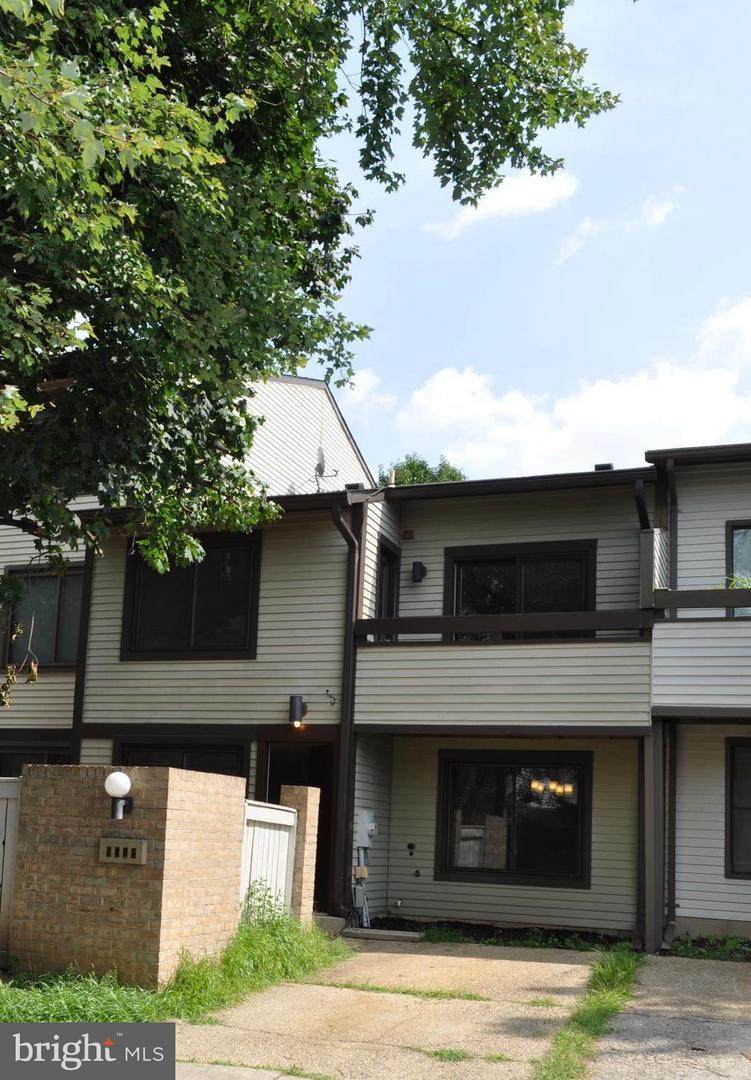 9520 Treyford - Photo 1