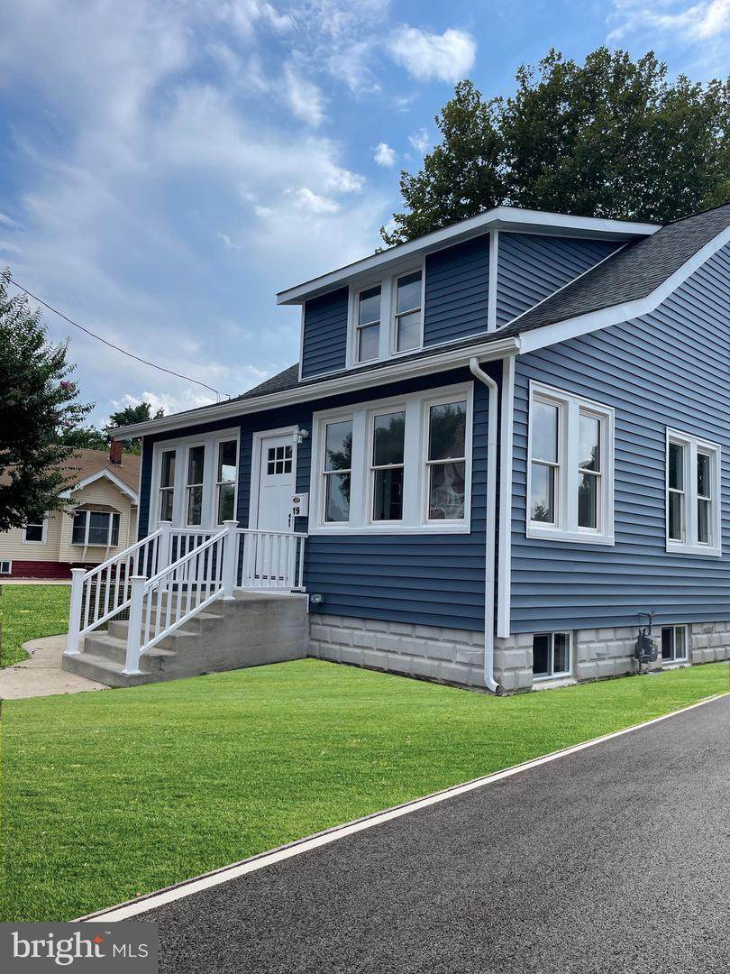 19 Home Avenue - Photo 1