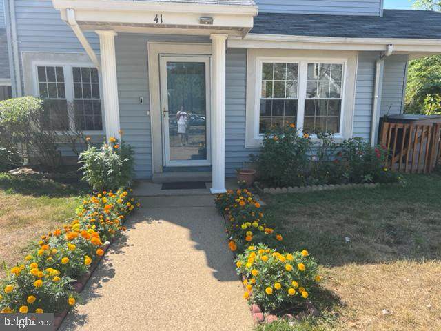 41 Tanglewood Court - Photo 1