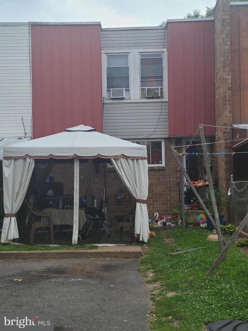 1337 Mlk Mall - Photo 1