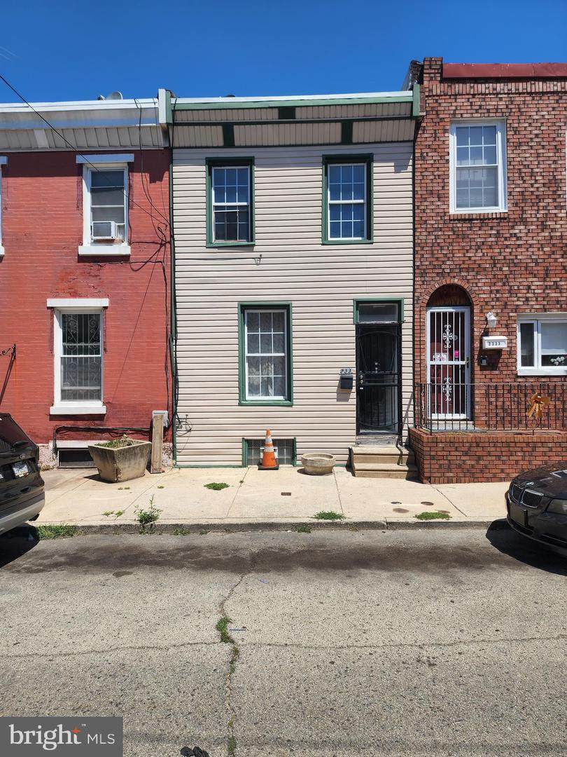 2335 Sergeant Street - Photo 1