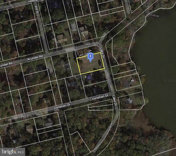 7642 Lake Drive - Photo 1