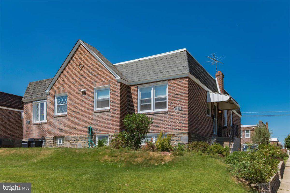7850 Lister Street - Photo 1