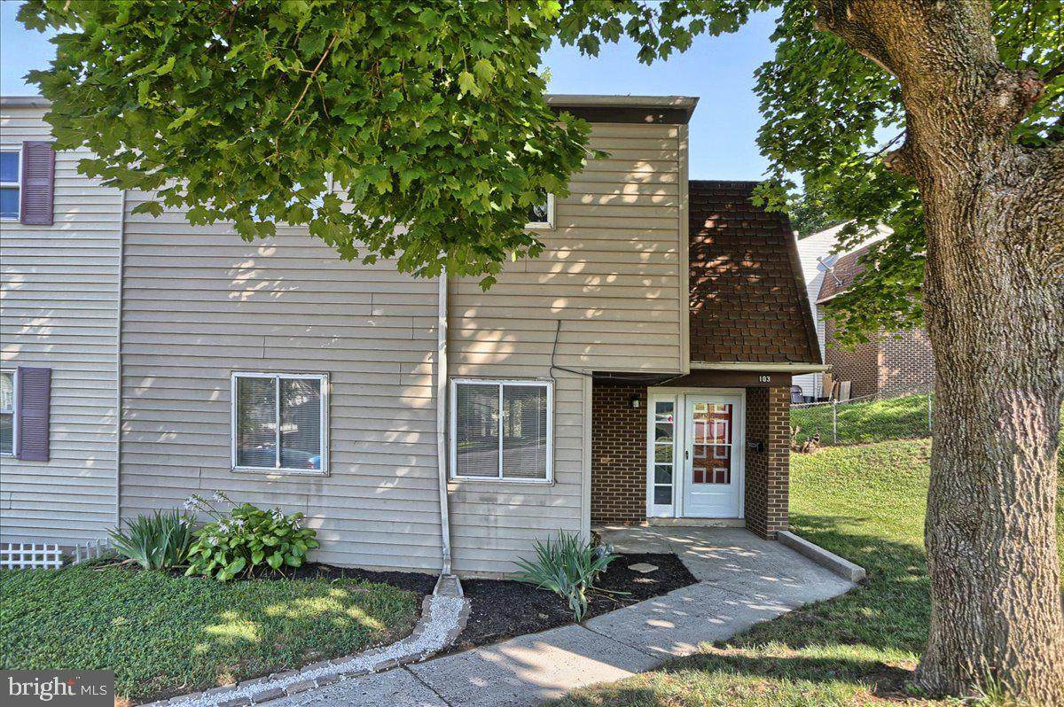 103 Washington Street - Photo 1