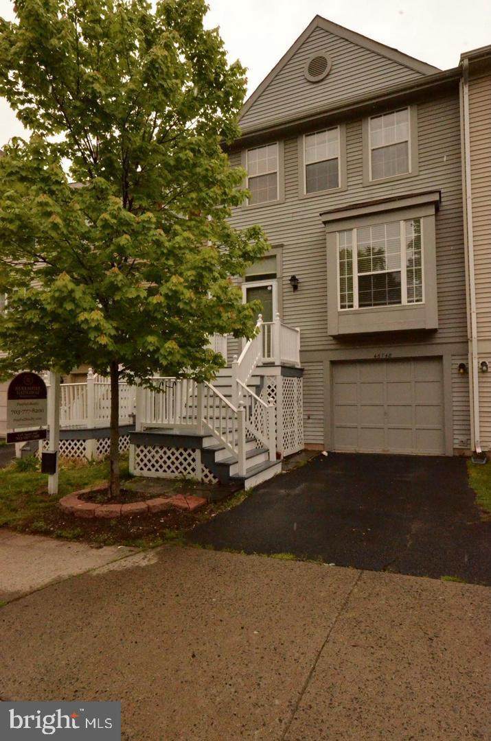 46748 Hobblebush Terrace - Photo 1