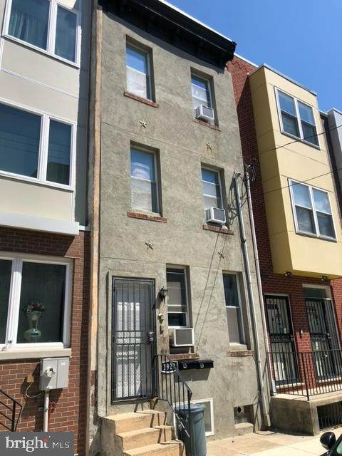 1929 9TH Street - Photo 1