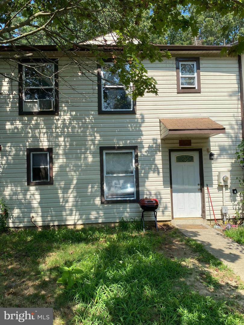 89 Hampshire Road - Photo 1