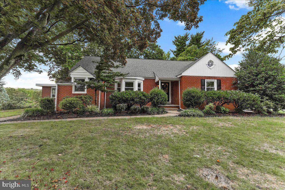 2308 Brown - Photo 1
