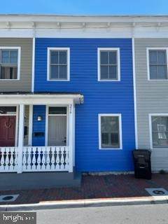 216 Kent Street - Photo 1