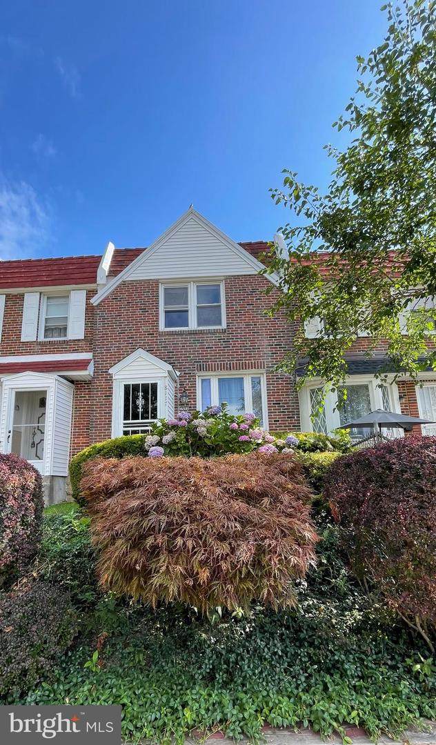 8117 Williams Avenue - Photo 1