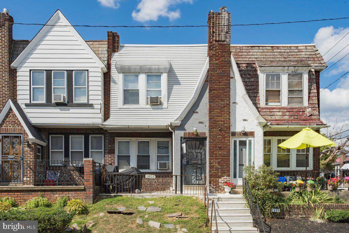 1803 Elston Street - Photo 1