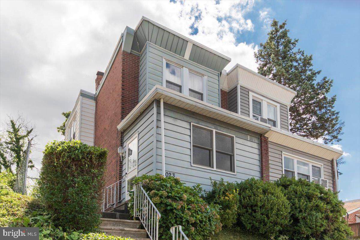 7023 Shelbourne Street - Photo 1
