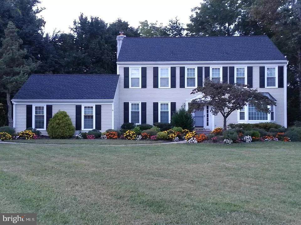 1068 Armstrong Court - Photo 1
