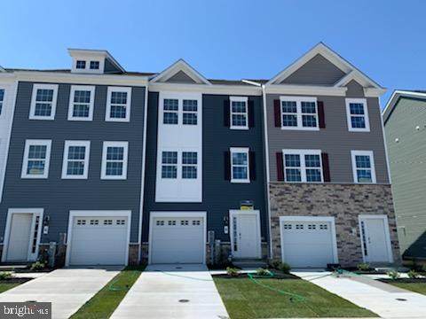 5084 Silver Oak Drive - Photo 1