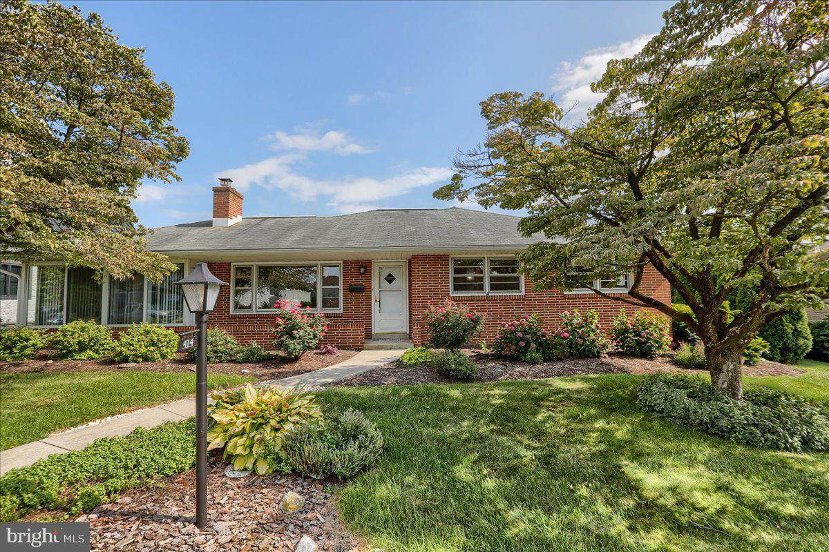 414 Beech Avenue - Photo 1