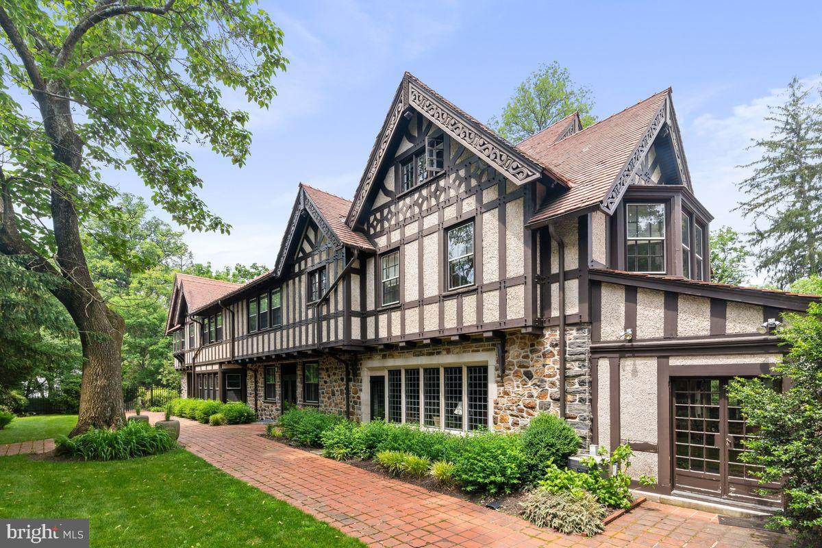 408 Barbara Lane - Photo 1