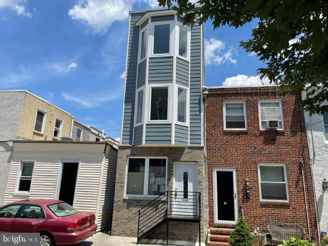 2205 Albert Street - Photo 1