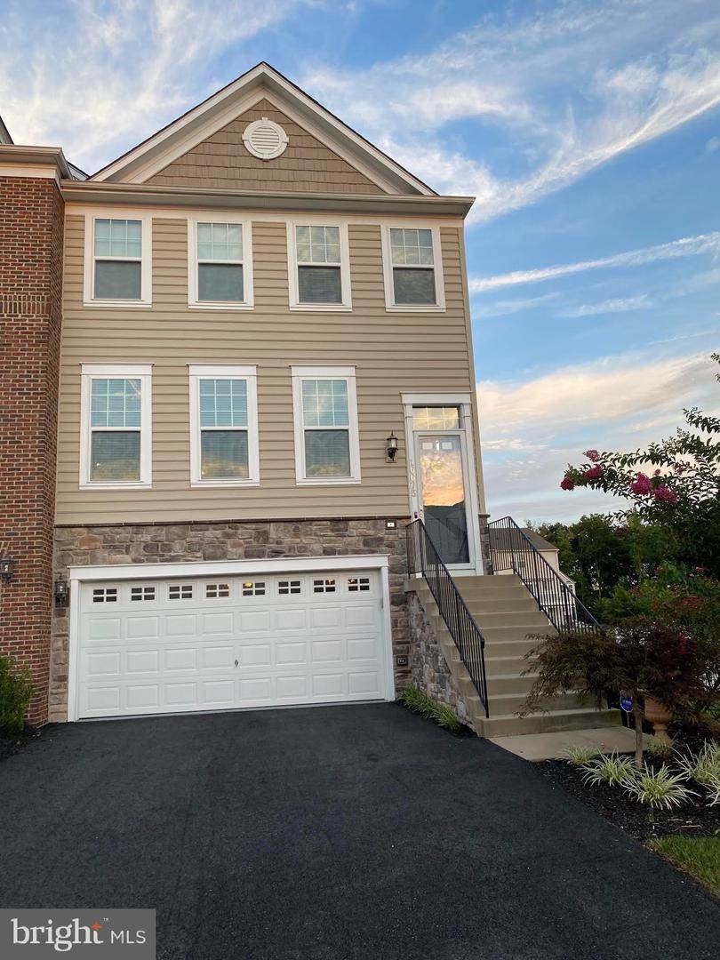 16673 Danridge Manor Drive - Photo 1