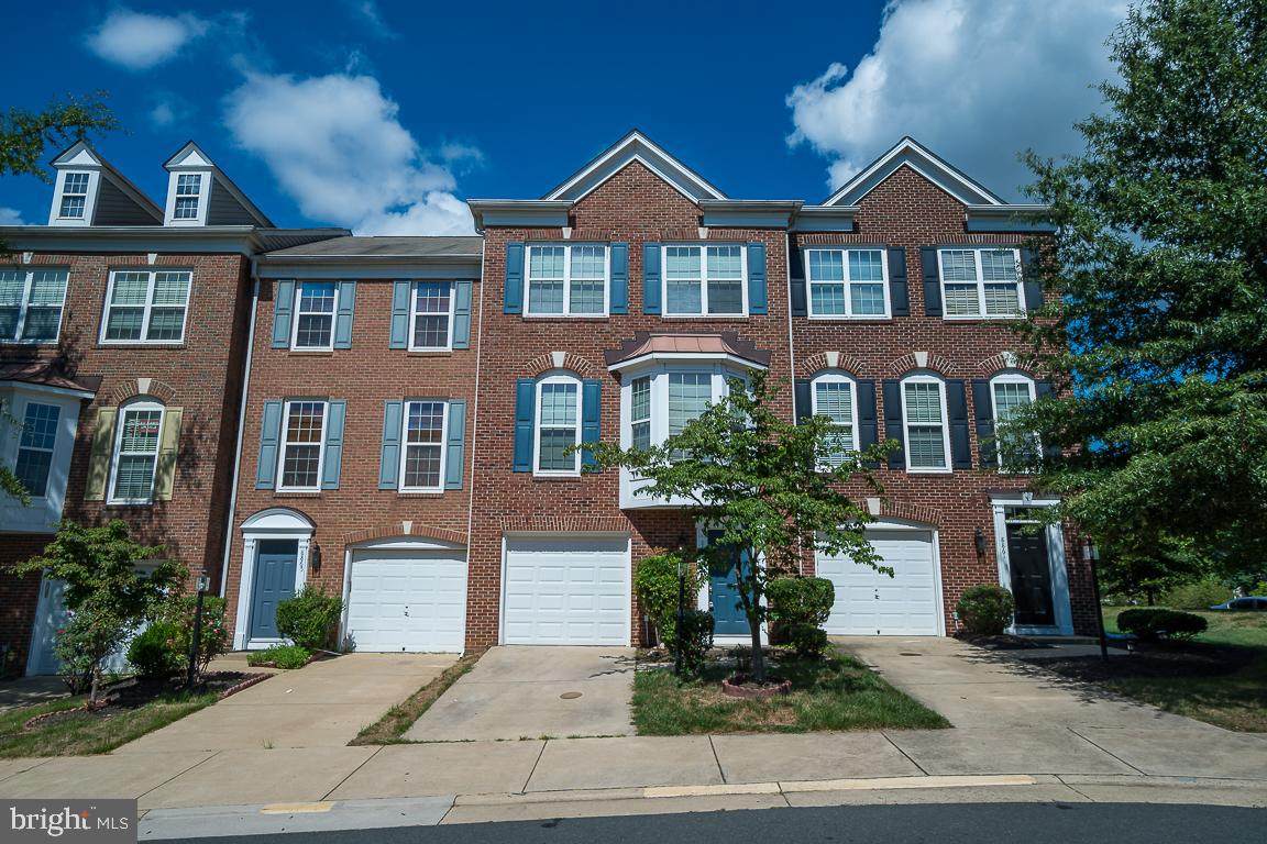 8863 Cherokee Rose Way - Photo 1