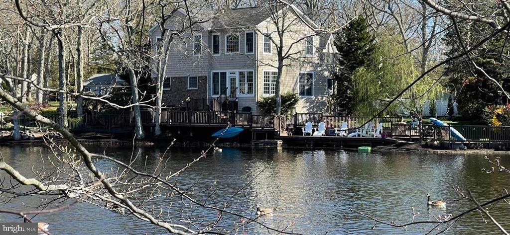 9 Dartmouth Lane - Photo 1