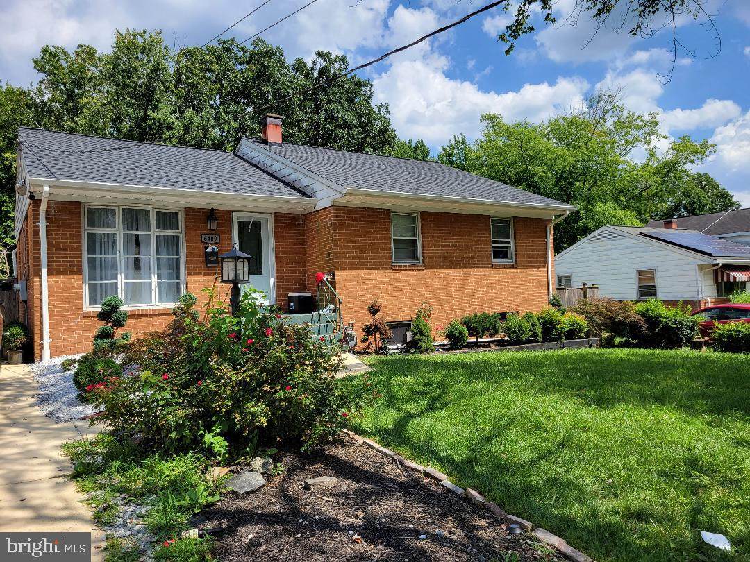 6409 98TH Avenue - Photo 1