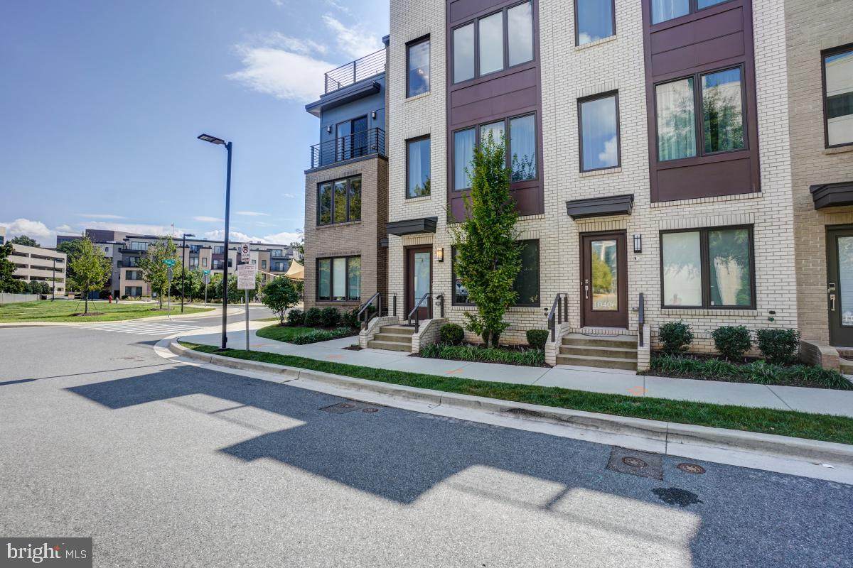 10404 Breuer Street - Photo 1