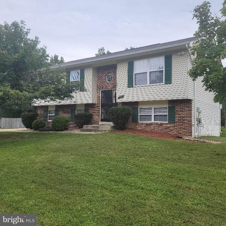 4303 Brookview Terrace - Photo 1