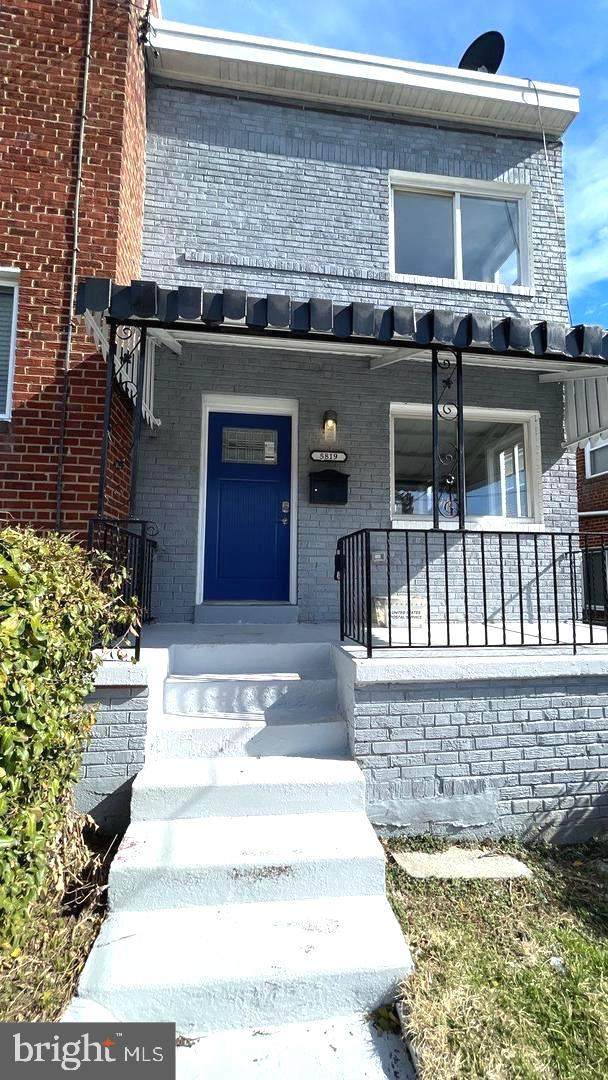 5819 8TH Street - Photo 1