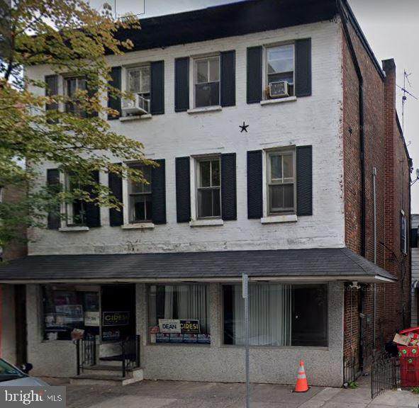 24 Charlotte Street - Photo 1