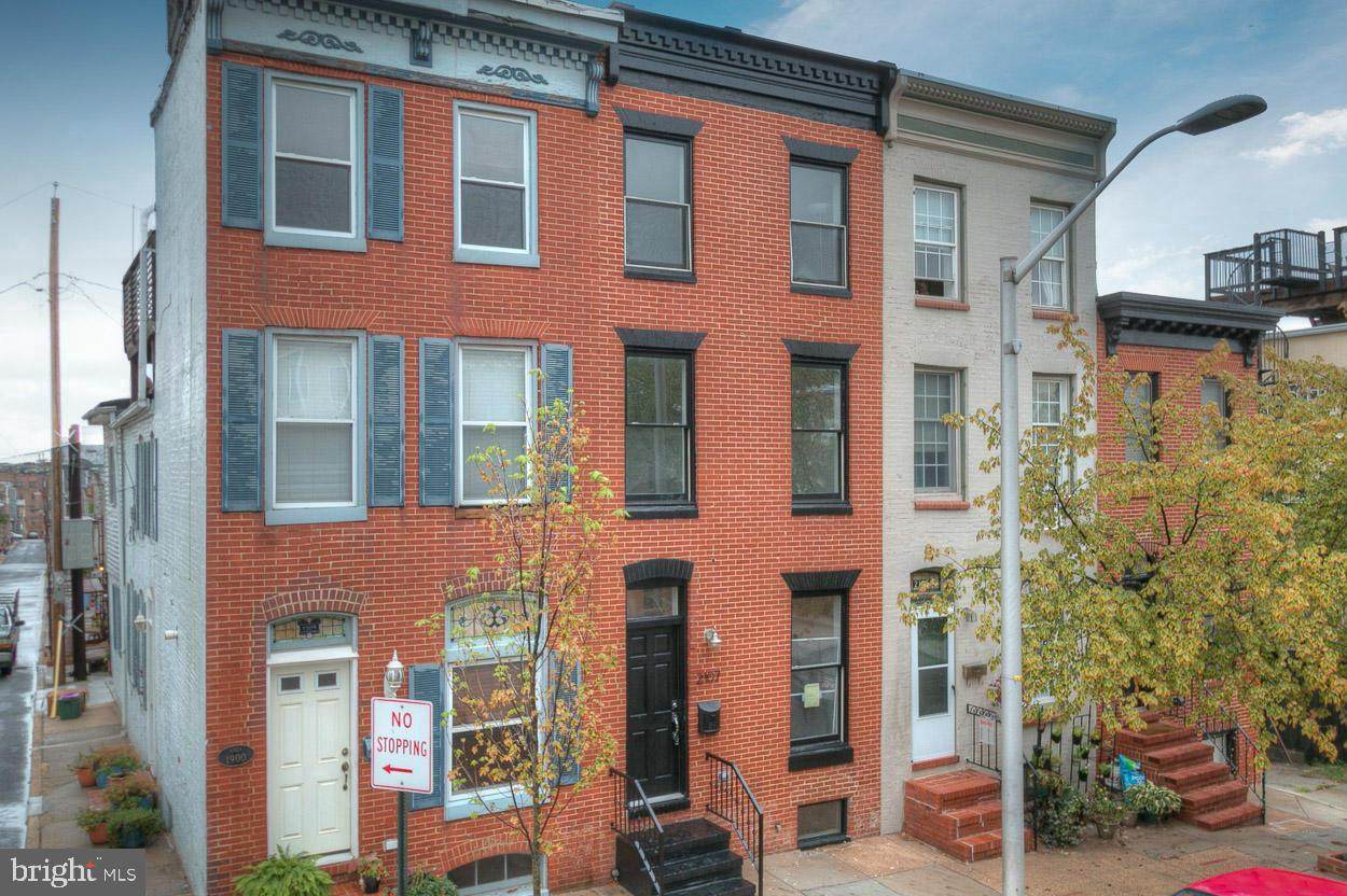 2107 Gough Street - Photo 1