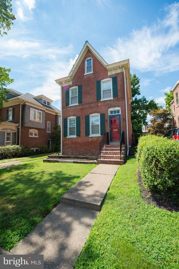 1415 Hamilton Street - Photo 1