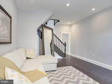 400 27TH Street - Photo 1