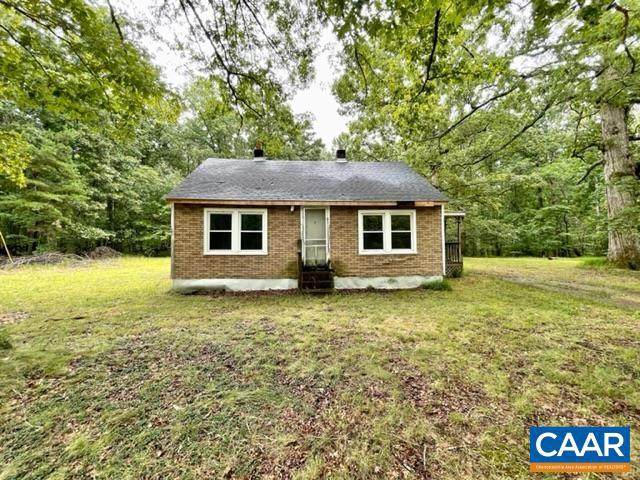 962 Brickhouse Rd - Photo 1