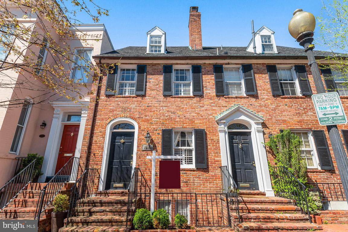 1510 33RD Street - Photo 1