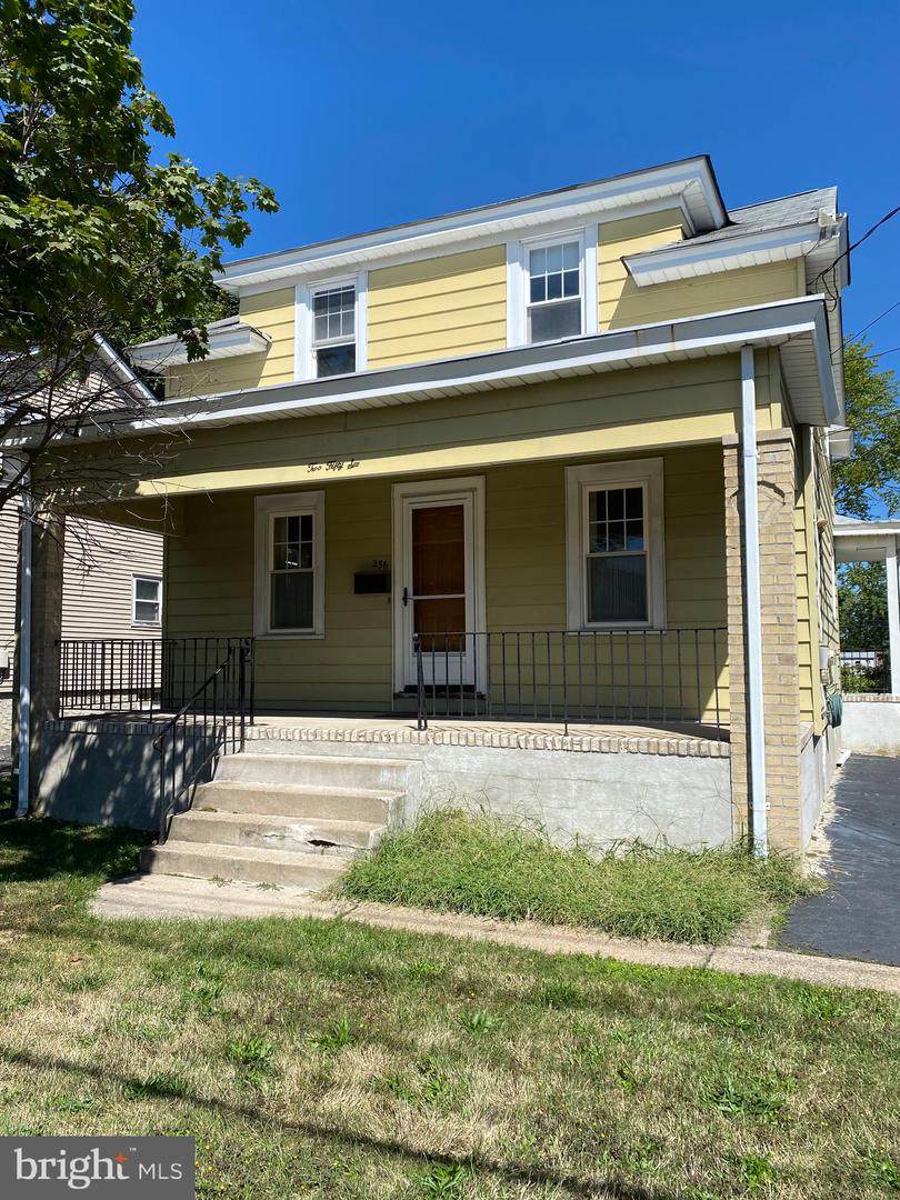 256 Weber Avenue - Photo 1