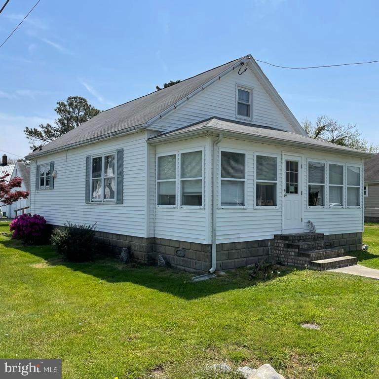 908 Springfield Avenue - Photo 1