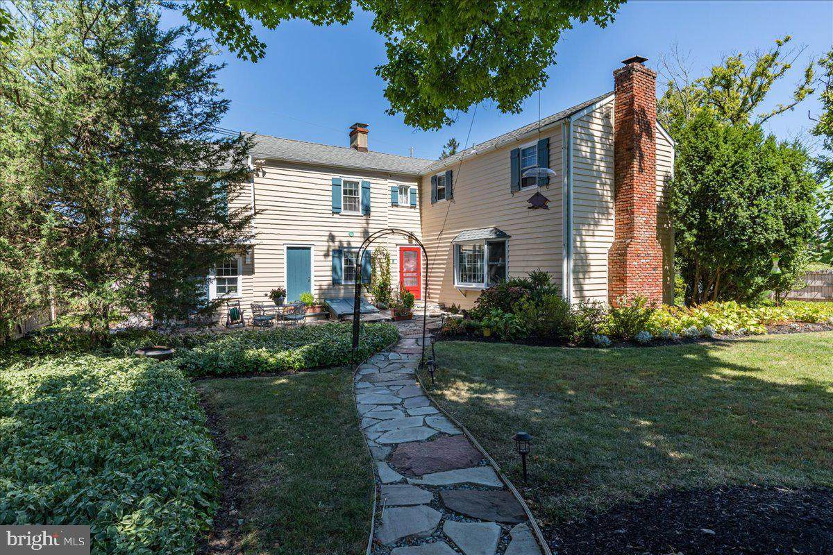 2 Riverside Drive - Photo 1