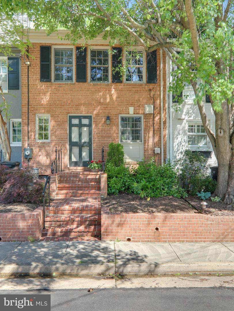 812 Fairfax Street - Photo 1