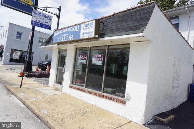 93 Lancaster Avenue - Photo 1