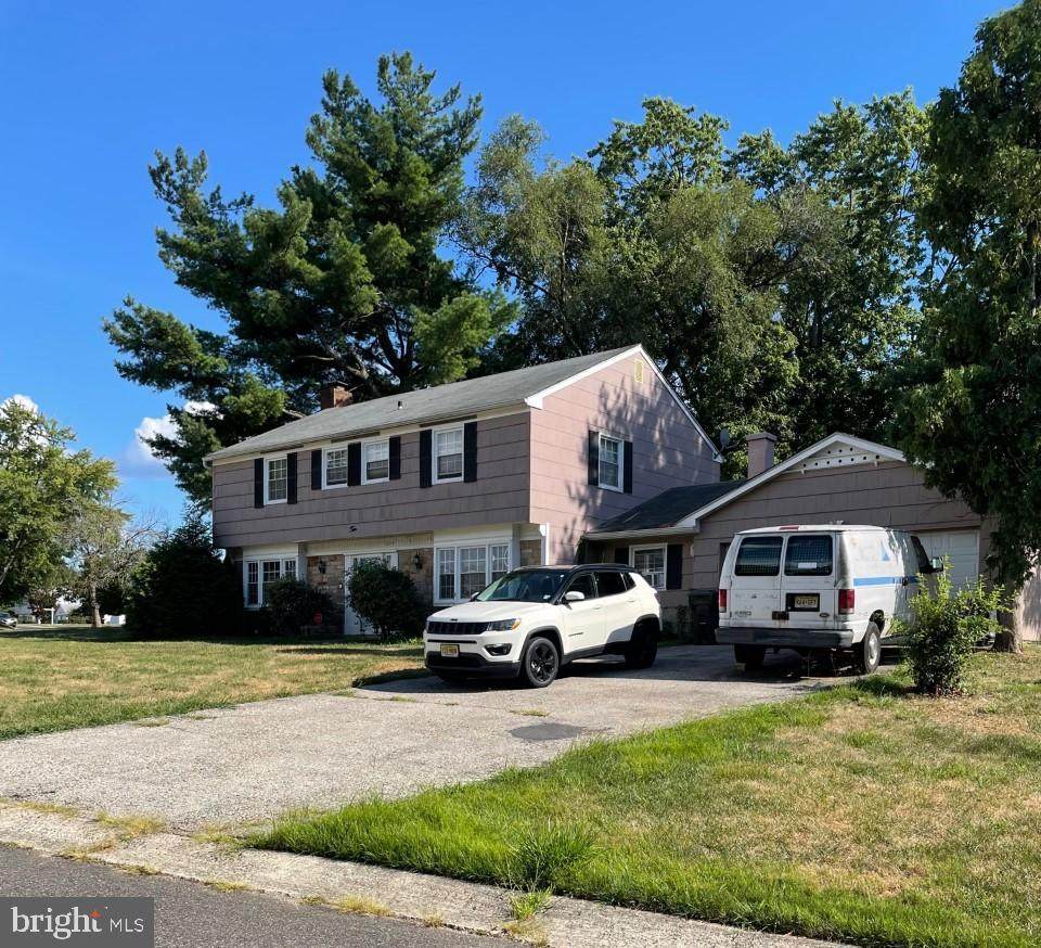 10 Crescent Road - Photo 1