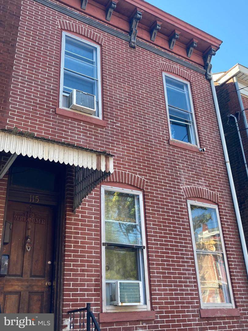 115 Pearl Street - Photo 1